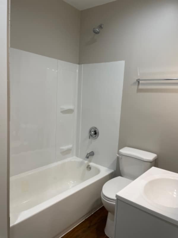 Foto del edificio - 2786 E 126th St