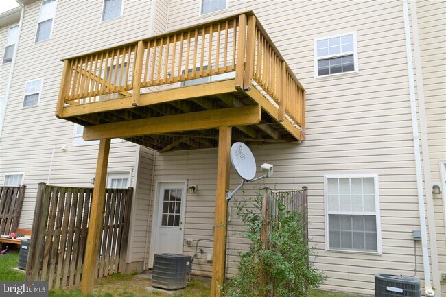 Building Photo - 741 Heather Stone Loop