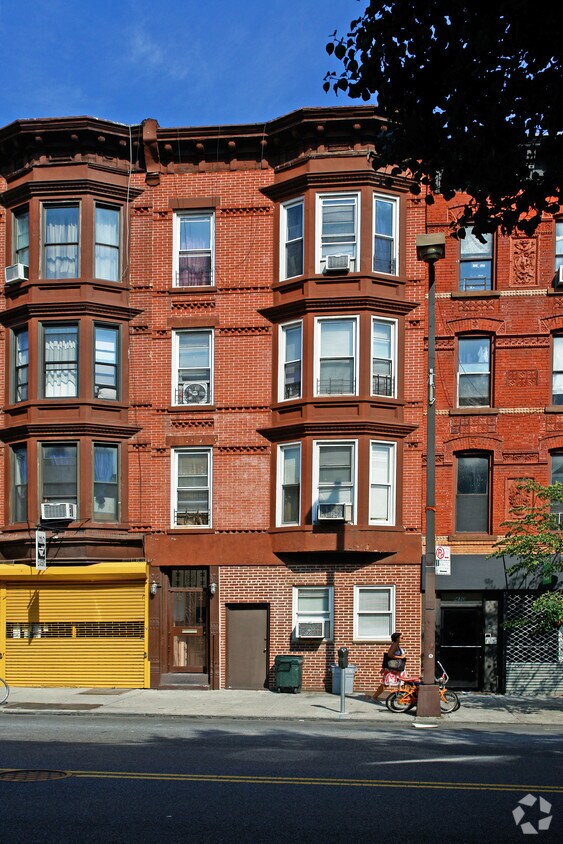 Building Photo - 432 7th Ave