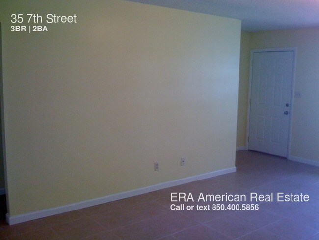 Building Photo - 35 7th St