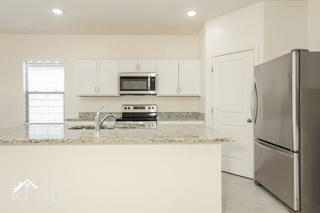 Foto del edificio - 35326 W San Capistrano Ave