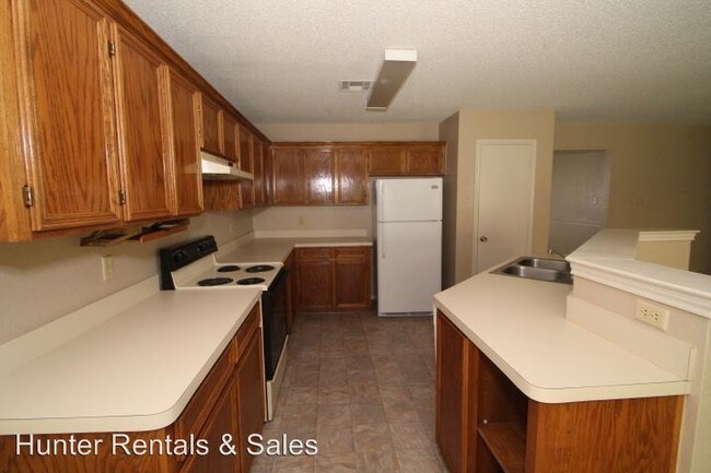 Building Photo - 3 br, 2 bath House - 4603 Emerald