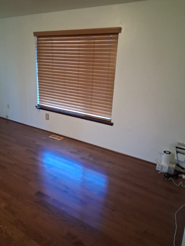 Building Photo - 1345 Beach Ave