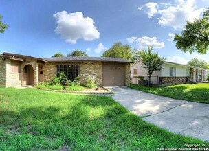 Building Photo - 1060 Richmond Dr