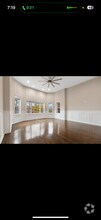 Building Photo - 7836 S Kingston Ave
