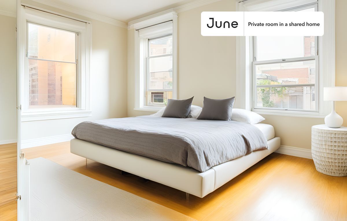 Primary Photo - Private bedroom in 4 bed/1 bath Home