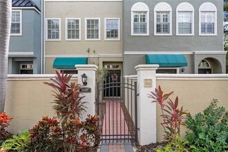 Building Photo - 1427 Harbour Walk Dr