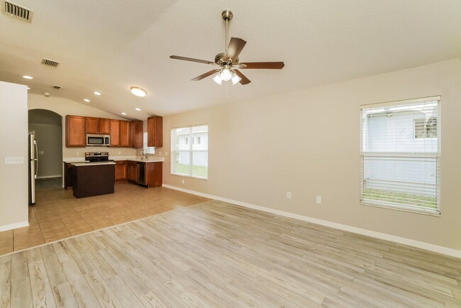 Building Photo - 9464 Southern Charm Cir