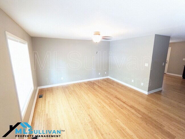 Foto del edificio - 1315 Hill St