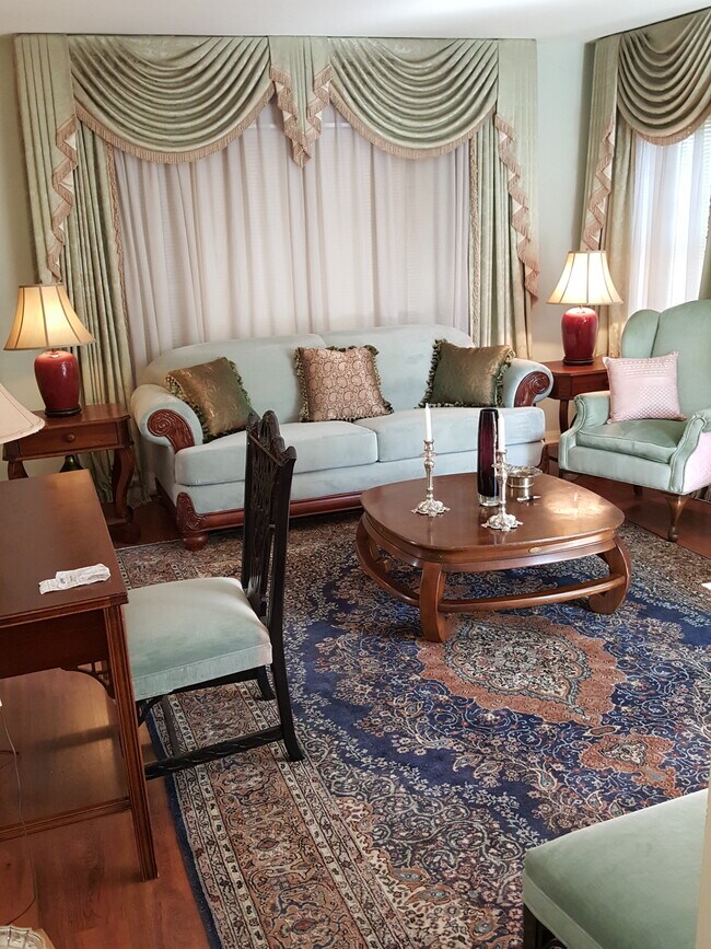 Photo - 2817 E Broadway House