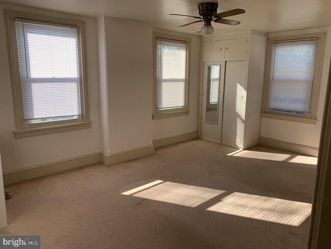 Foto del edificio - 3025 W Germantown Pike