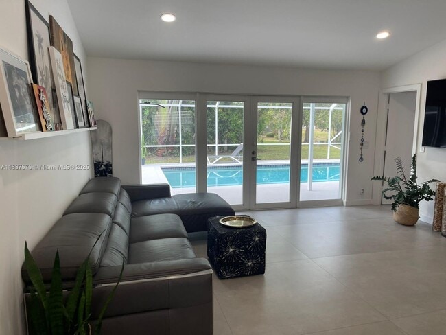 Foto del edificio - 21281 Hazelwood Ln