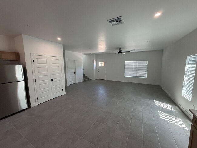 Foto del edificio - 502 S Fremont Ave