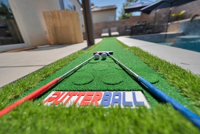 Building Photo - 84066 Olona Ct