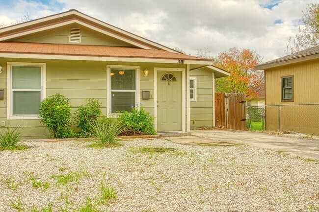Building Photo - 6410 N Flores St