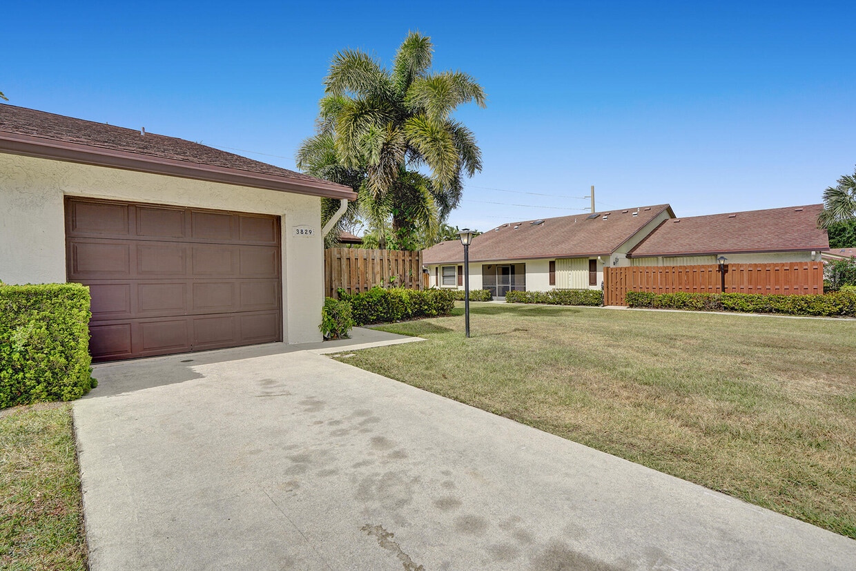 3829 Coco Loba Lane Boynton Beach Fl 33436 Apartment for Rent in