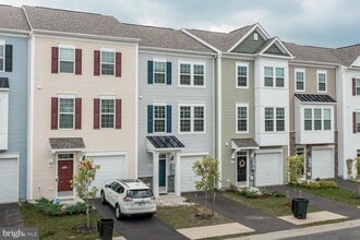 Building Photo - 227 Schramm Lp