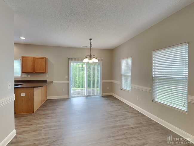 Foto del edificio - 4744 Abercromby St