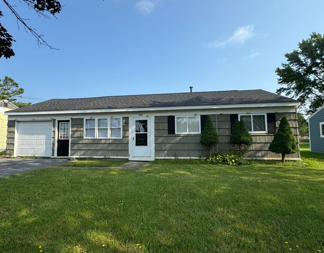 Primary Photo - 7891 Pegler Blvd