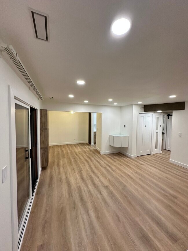 Foto del edificio - 1761 Bristol Walk