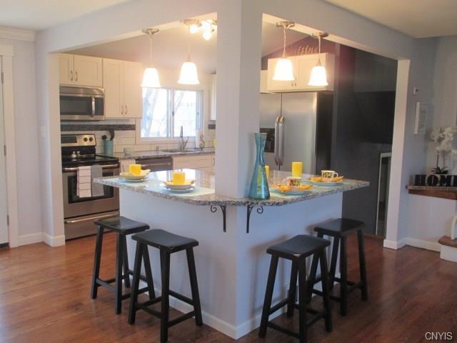 Building Photo - 5 Jonquil Ln