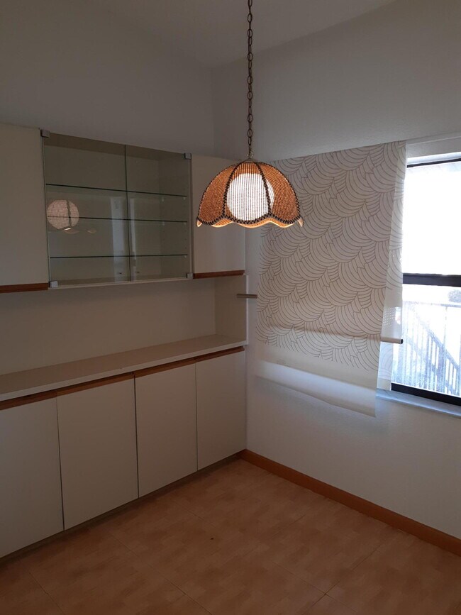 Foto del edificio - 7843 Willow Spring Dr