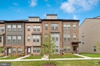 Building Photo - 289 Phoenix Dr