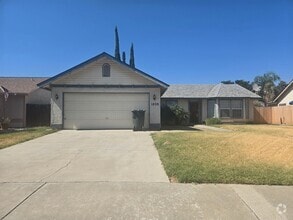 Building Photo - 1028 Heartwood Way