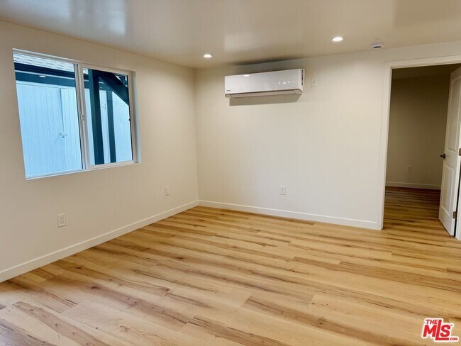 Foto del edificio - 2922 8th Ave