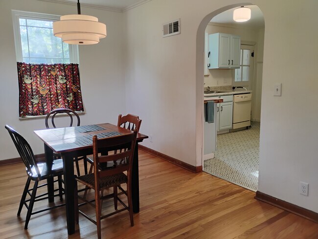 Foto del edificio - 2319 N 85th St