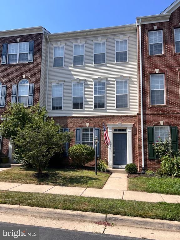 Building Photo - 15998 Greymill Manor Dr