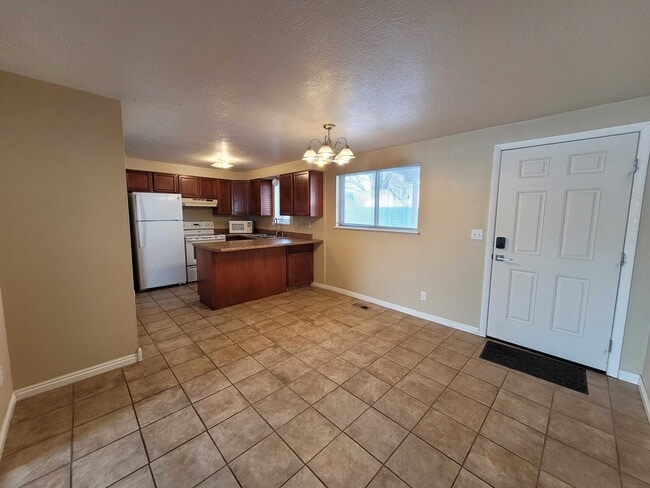 Foto del edificio - 125 W 1100 N