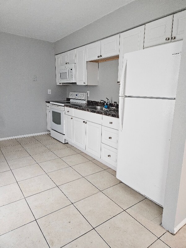 Foto del edificio - 5923 12th St W