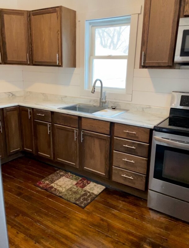 Foto principal - 405 Bowery St