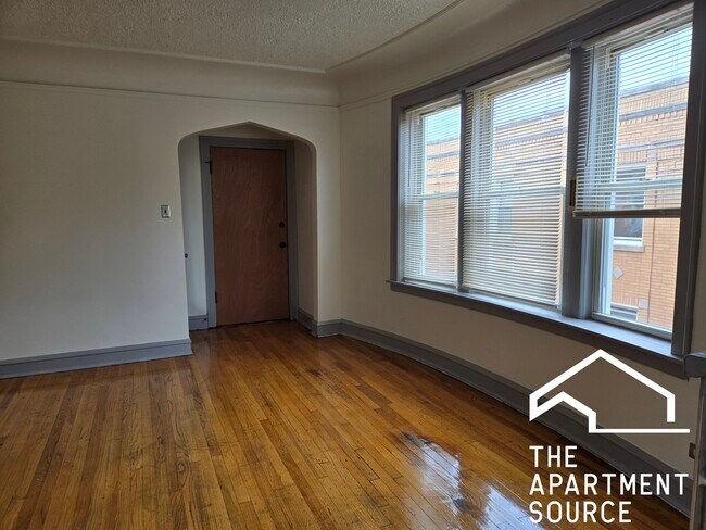 Foto del edificio - 834 N Massasoit Ave