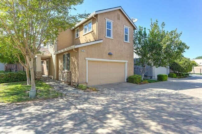 Foto del edificio - 280 Soaring Hawk Ln