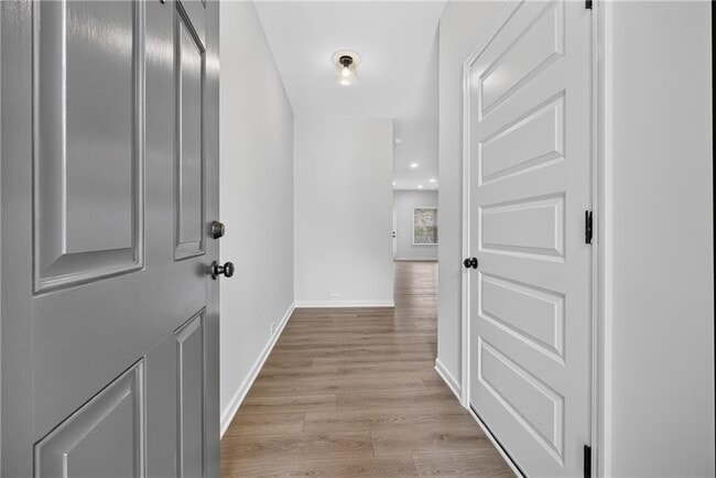 Building Photo - 58 Jacobs Farm Ln