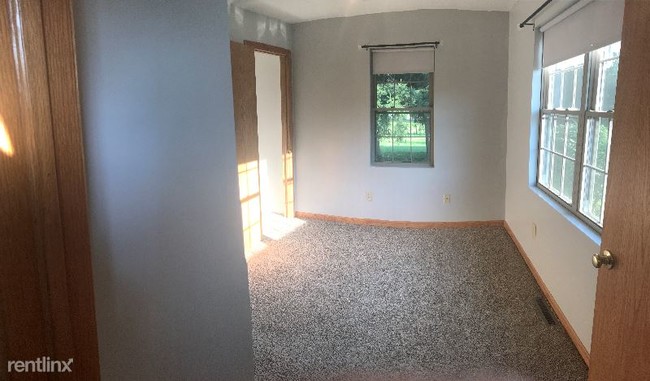 Foto del edificio - 2 br, 1 bath House - 1442 St Rt 183
