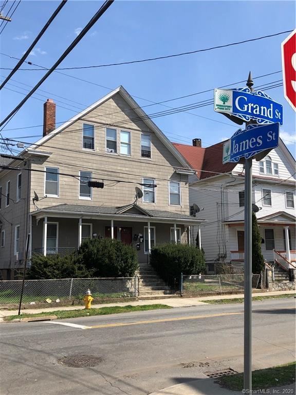 Foto principal - 963 Grand St