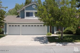 Building Photo - 2432 Rikkard Dr