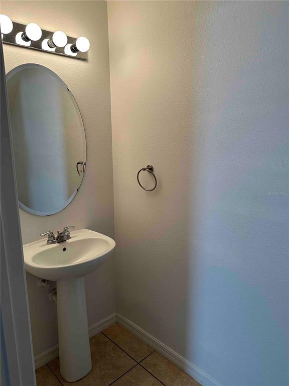 Foto del edificio - 2328 Chatham Pl Dr