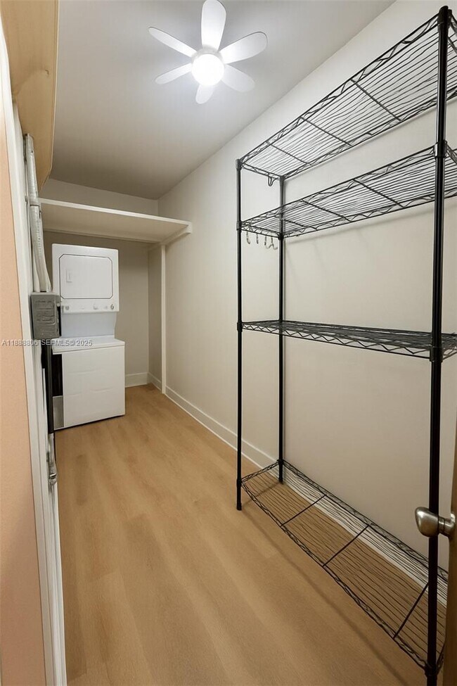 Foto del edificio - 785 NW 96th St