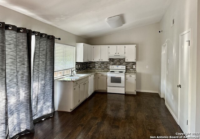 Building Photo - 4562 Los Ranchitos St