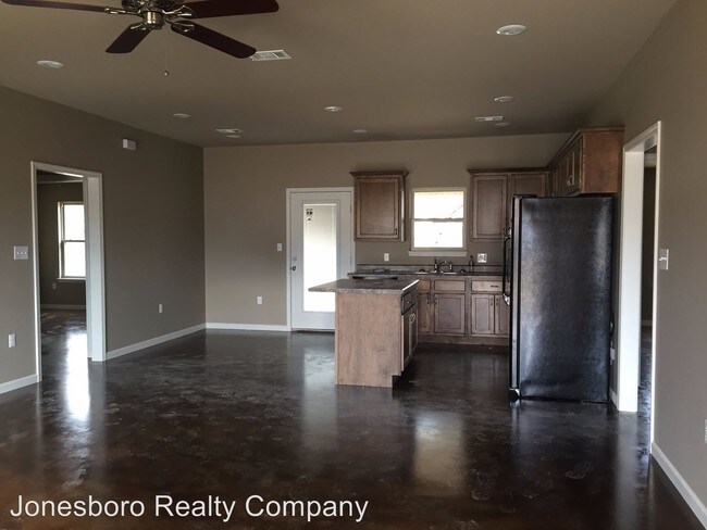 Foto del edificio - 3 br, 2 bath House - 788 Southhill