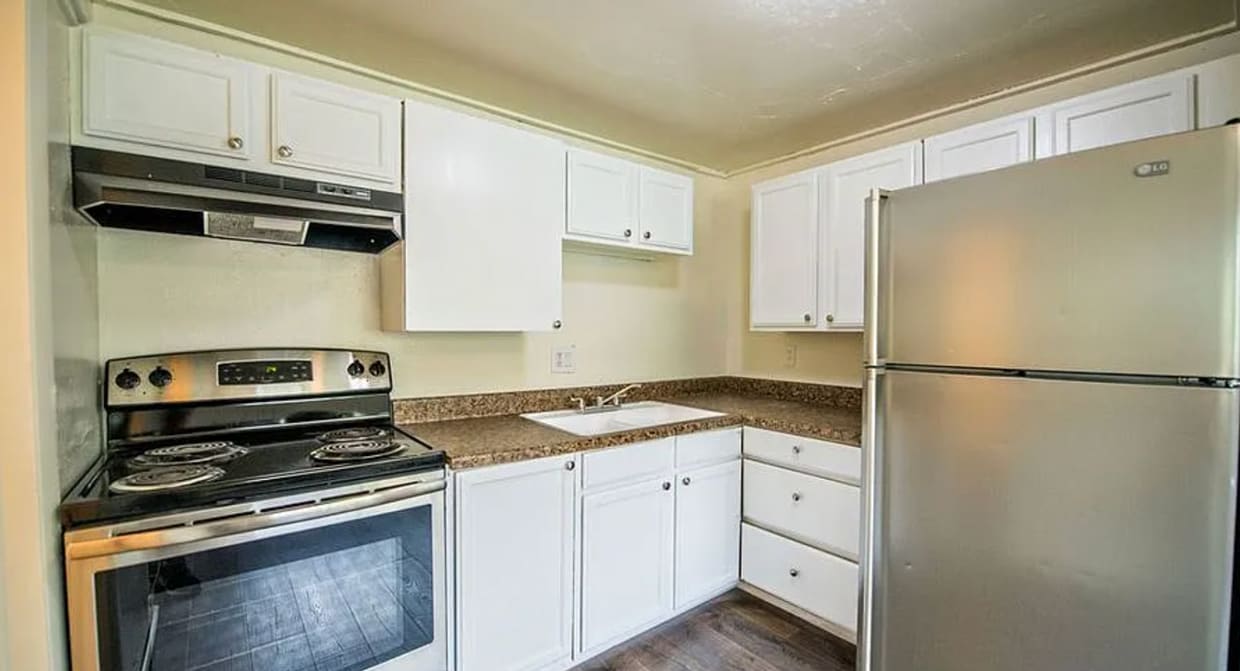 Photo - 7240 Tennyson Street-04