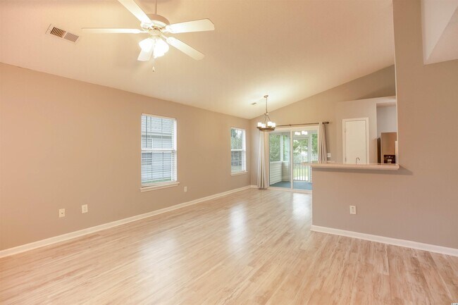 Building Photo - 5011 Sandlake Ct