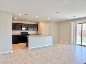 Building Photo - 4563 Cotton Quail Ave