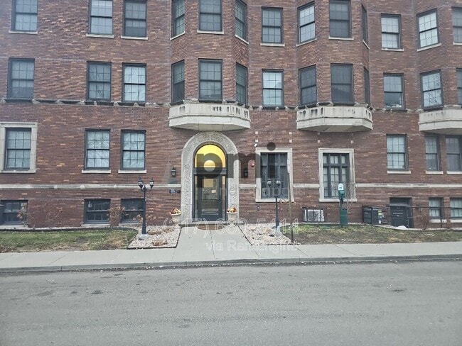 Foto del edificio - 1 W 28th St