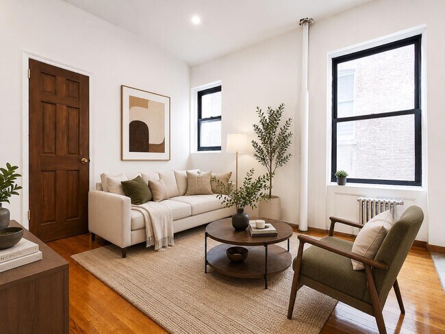 Building Photo - 240 W 104th St