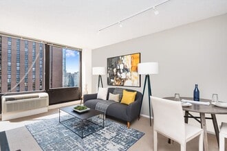 Building Photo - 223 E Wacker Dr